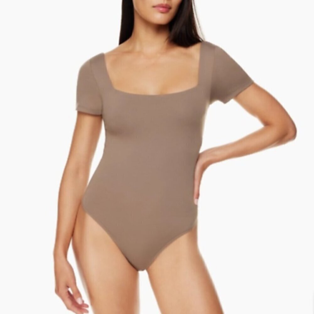 Aritzia Womens L Babaton Contour Deep Taupe Short Sleeve Square Neck Bodysuit
